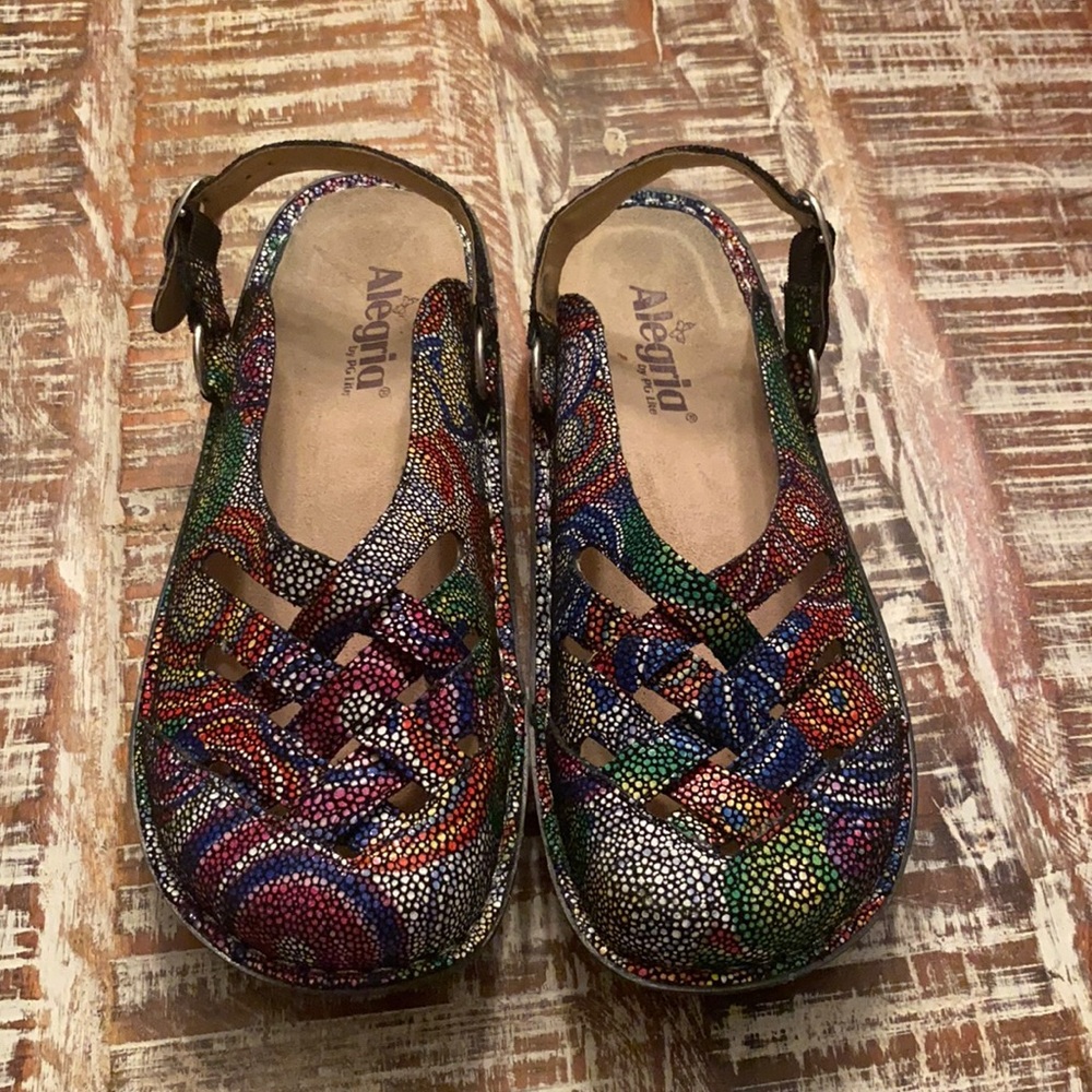 Alegria Freesia Bullseye Sling Clogs Mules Rainbow